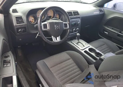 2013 Dodge Challenger Sxt z USA, uszkodzony, nr VIN 2C3CDYAG1DH683490